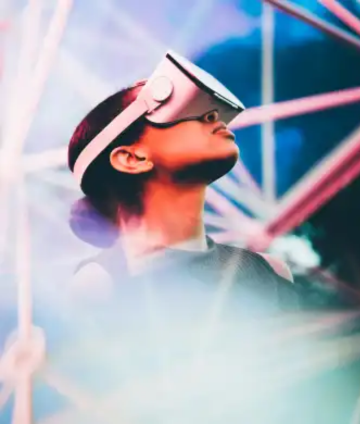 Virtual Reality (VR) 